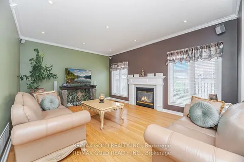 5 Summershade Street, ON L6P 2B9