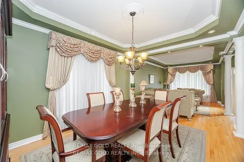 5 Summershade Street, ON L6P 2B9