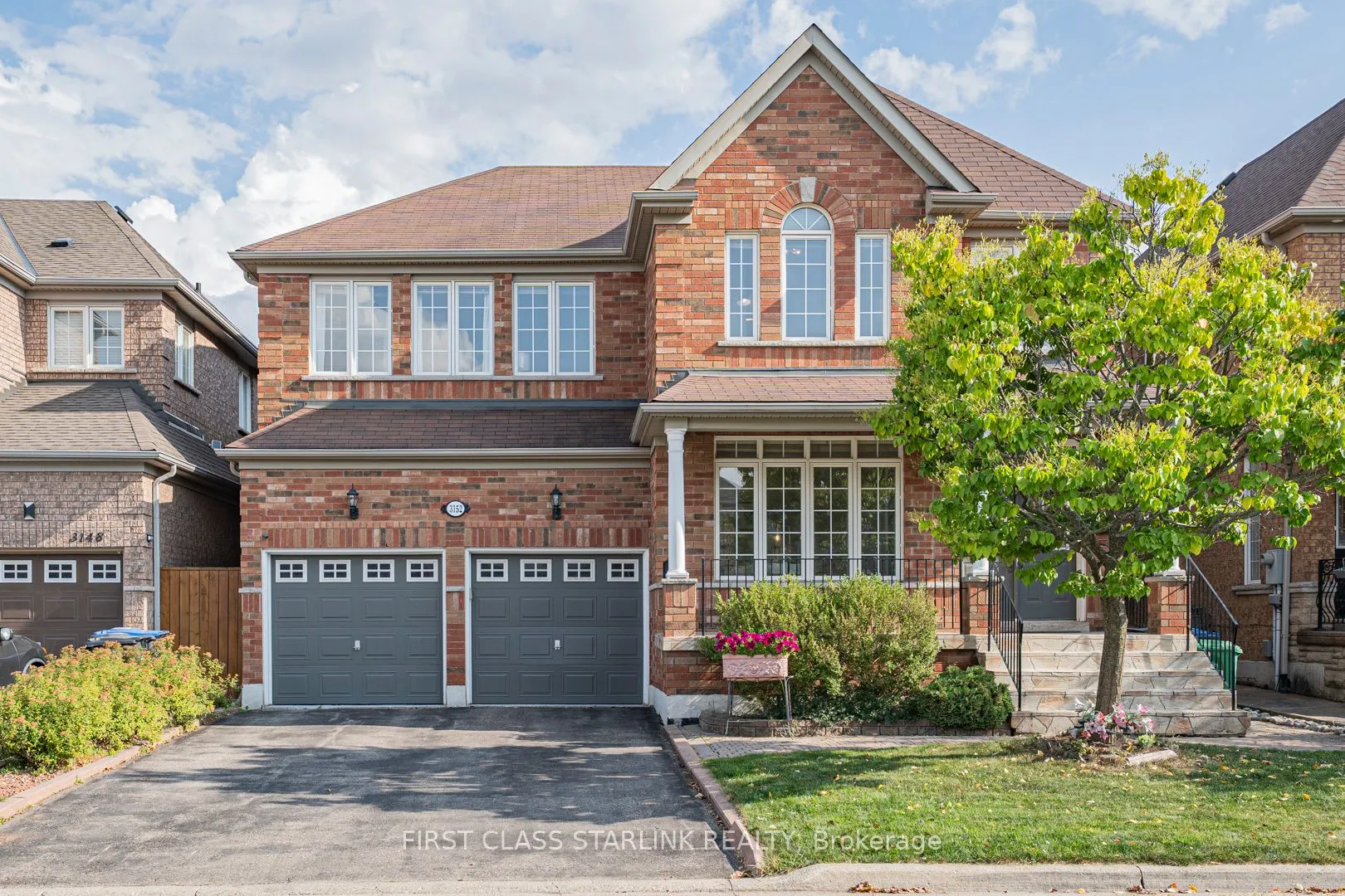 3152 Morning Glory Mews, ON L5M 6V3