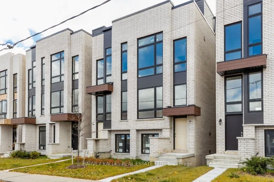 15 Innes Avenue, ON M6E 0B2