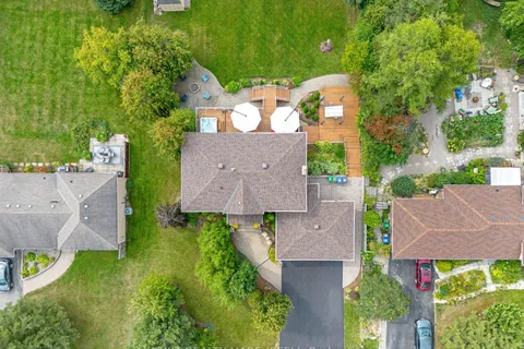 50 Kevinwood Drive, ON L7K 0Z1