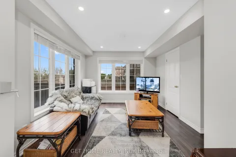 21 Rabbit Run Way, ON L6Z 0J2