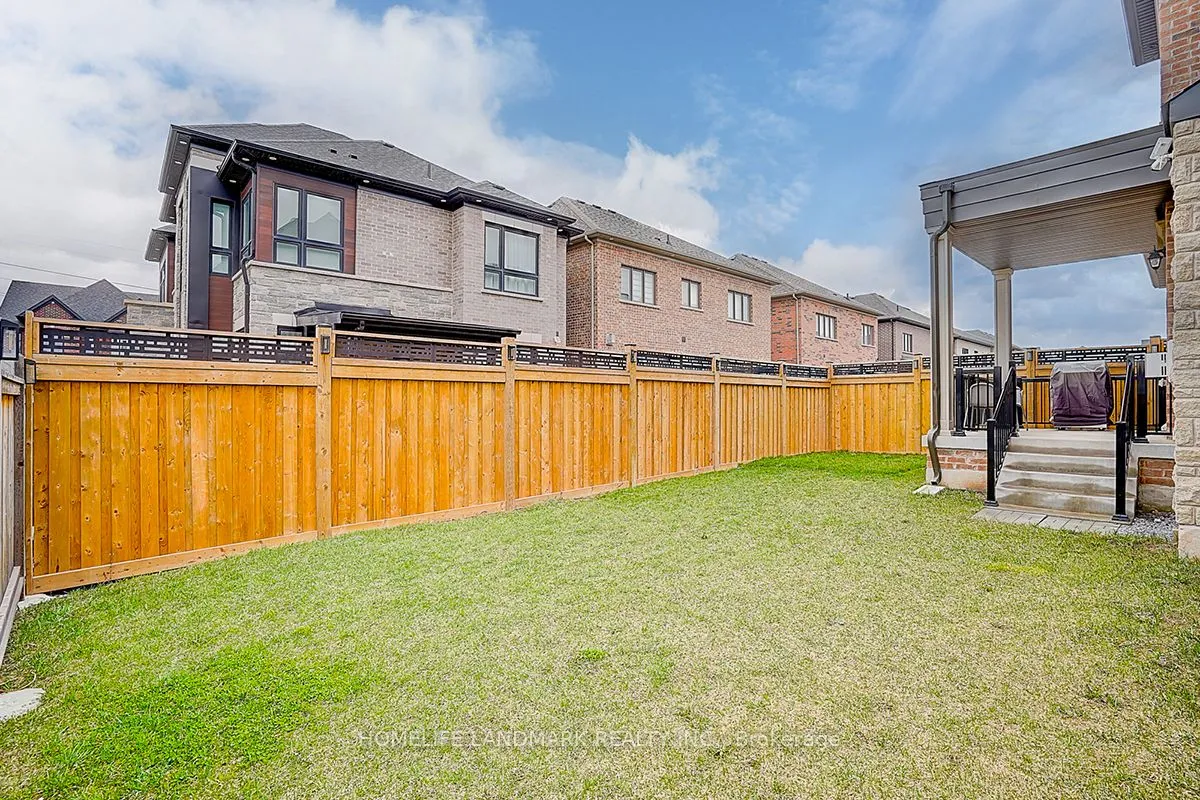 1301 Felicity Gardens, ON L6M 5L6