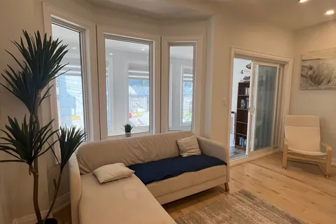 19 Wade Avenue, ON M6H 1P4