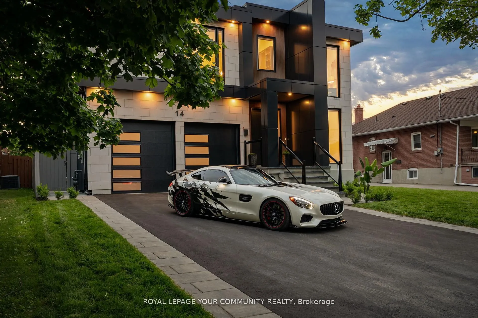 14 Ranwood Drive, ON M9N 3E9