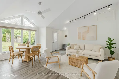 228 The Kingsway N/A, ON M9A 3T5