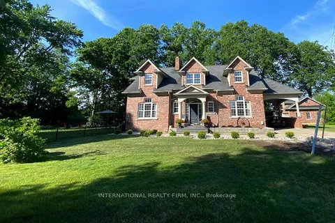 1231 Martins Boulevard, ON L6Y 0A1