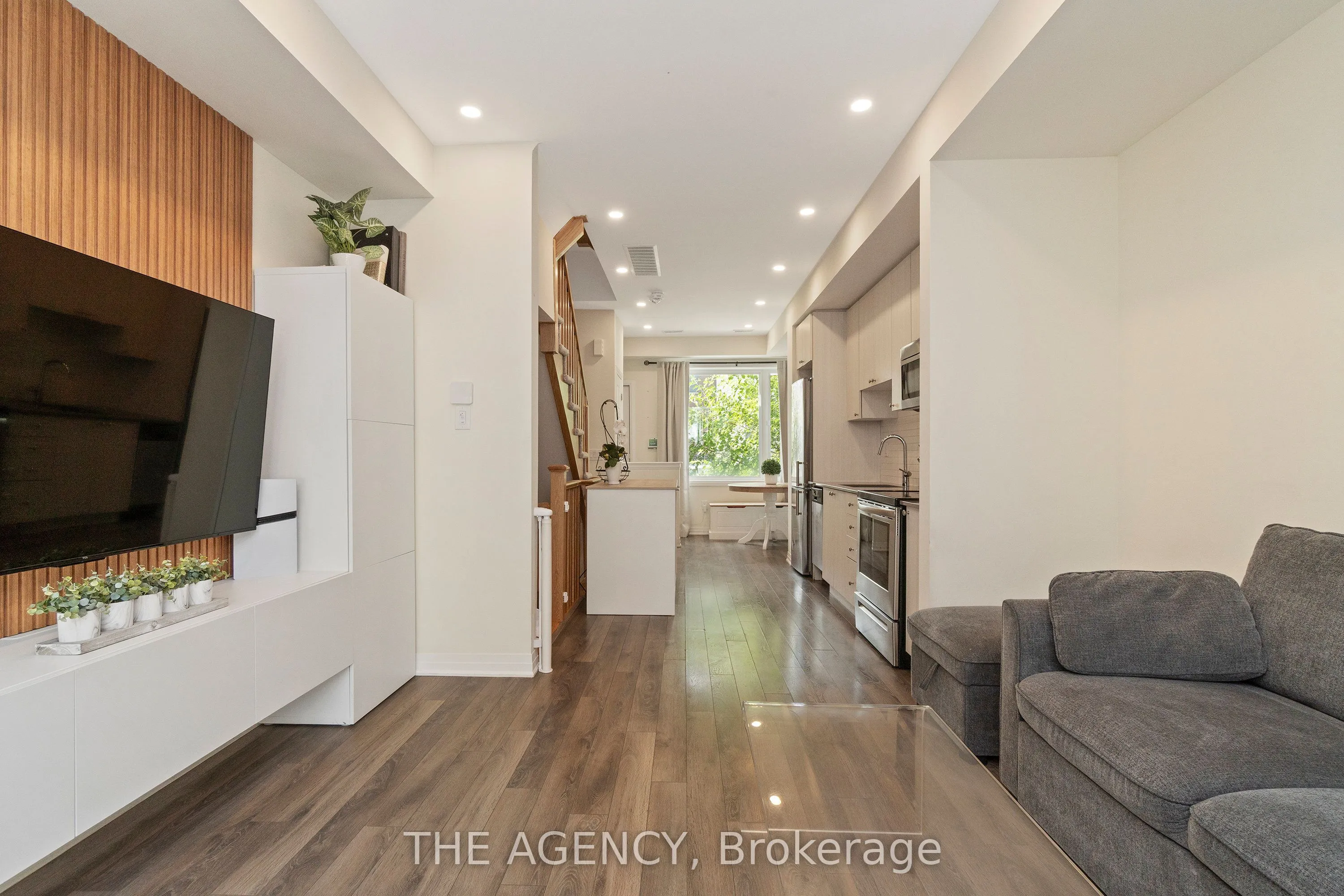 19 Thomas Mulholland Drive, ON M3K 0B5