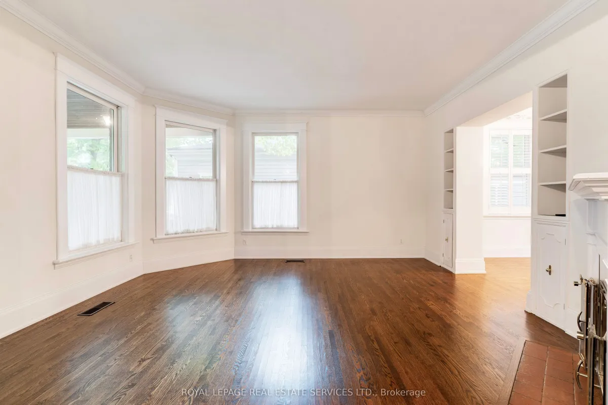 302 William Street, ON L6J 1E4