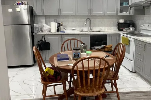 43 Cranberry Crescent, ON L6Y 4P7