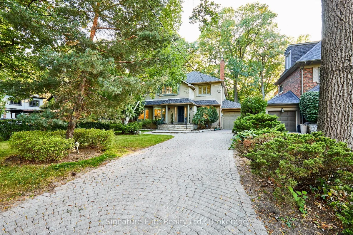 4 Baby Point Terrace, ON M6S 4S4