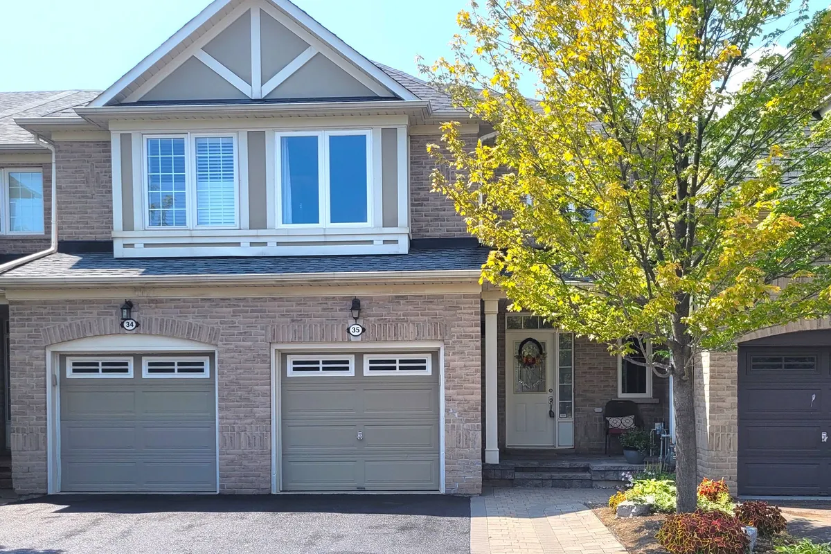 2295 Rochester Circle, ON L6M 5C8