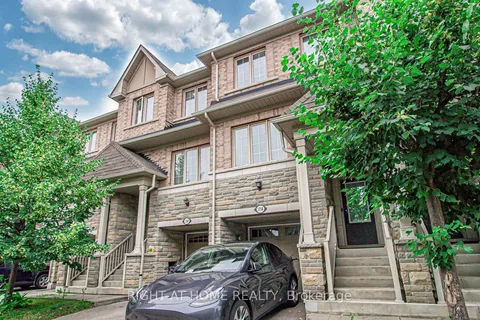 1358 Granrock Crescent, ON L5V 0E1