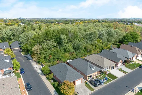 331 Centennial Forest Drive, ON L9T 5X4