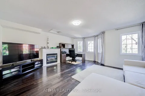 102 Roxton Road, ON L6H 6V4