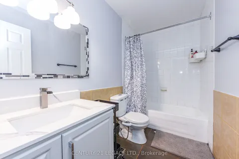 11 Bruce Beer Drive, ON L6V 2W7