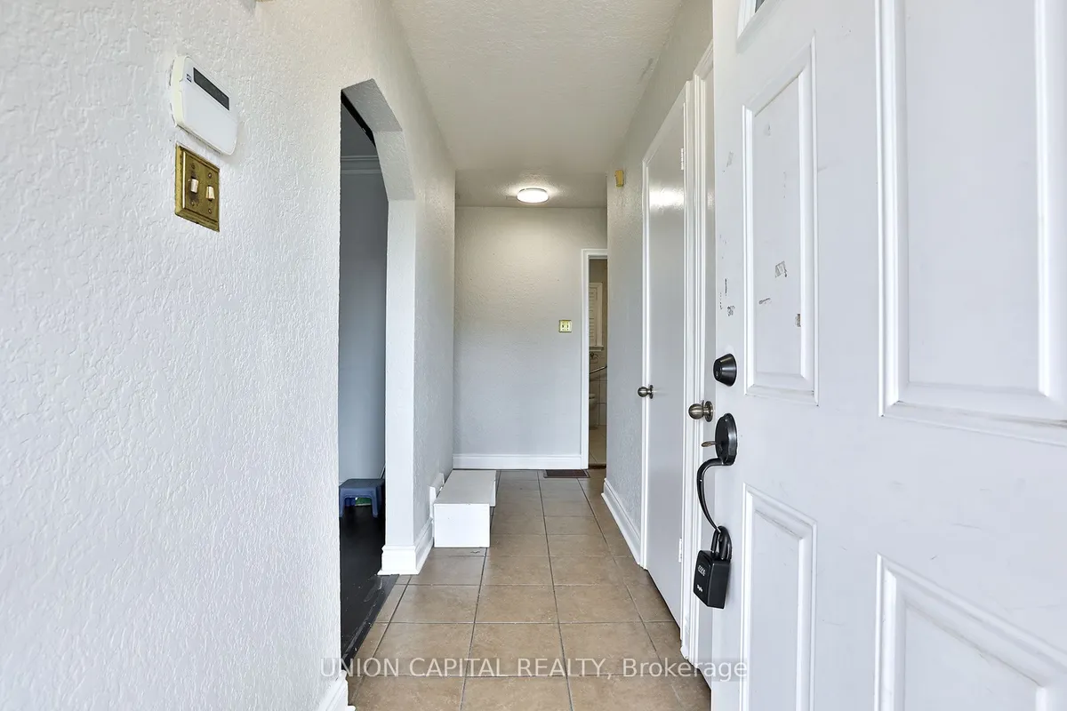 38 Claver Avenue, ON M6B 2V8