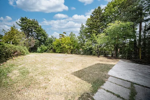 1 Datchet Road, ON M3M 1X4