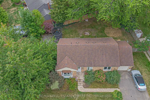 1292 Crossfield Bend, ON L5G 3P4