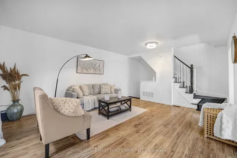 551 Pharo Point, ON L9T 8H6