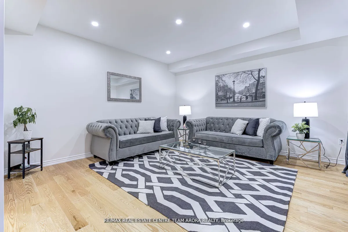 566 Queen Mary Drive, ON L7A 4Y6