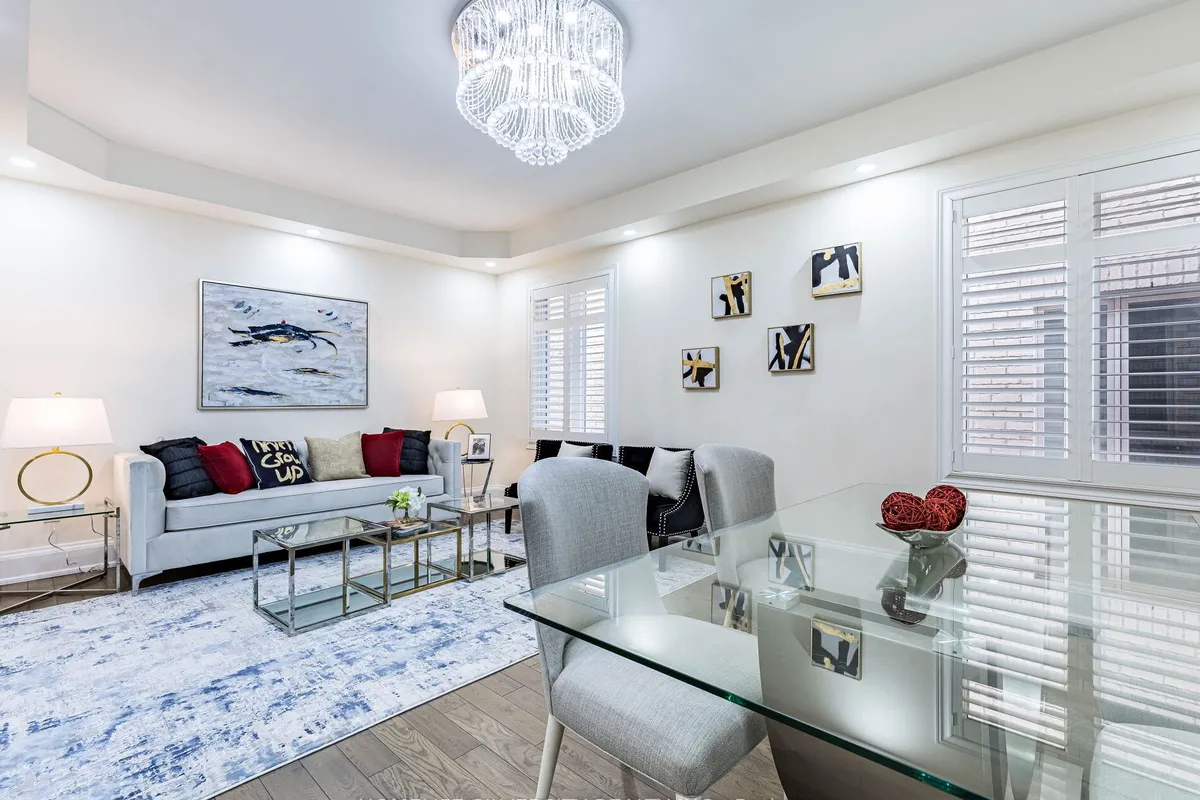 16 Cloncurry Street, ON L6P 4G3