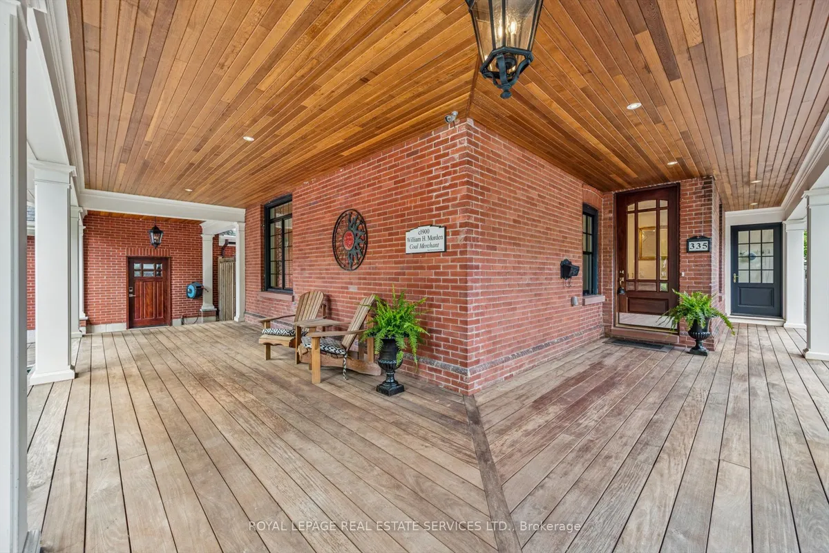 335 Lakeshore Road, ON L6K 1G3