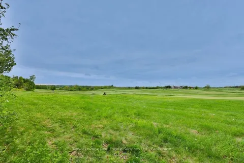 8220 10 Side Road, ON L9R 2X7