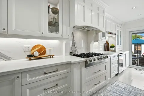 2135 Deer Park Road, ON L6M 3X4