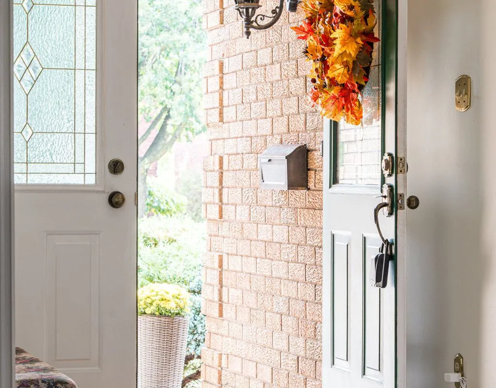 2127 Brays Lane, ON L6M 2T2