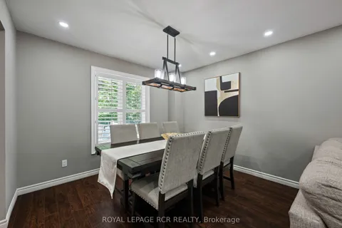 224 Lisa Marie Drive, ON L9W 4P6