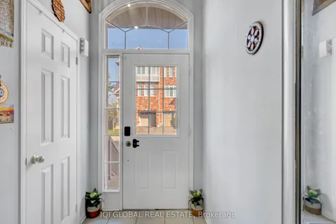 452 Aspendale Crescent, ON L5W 0E7