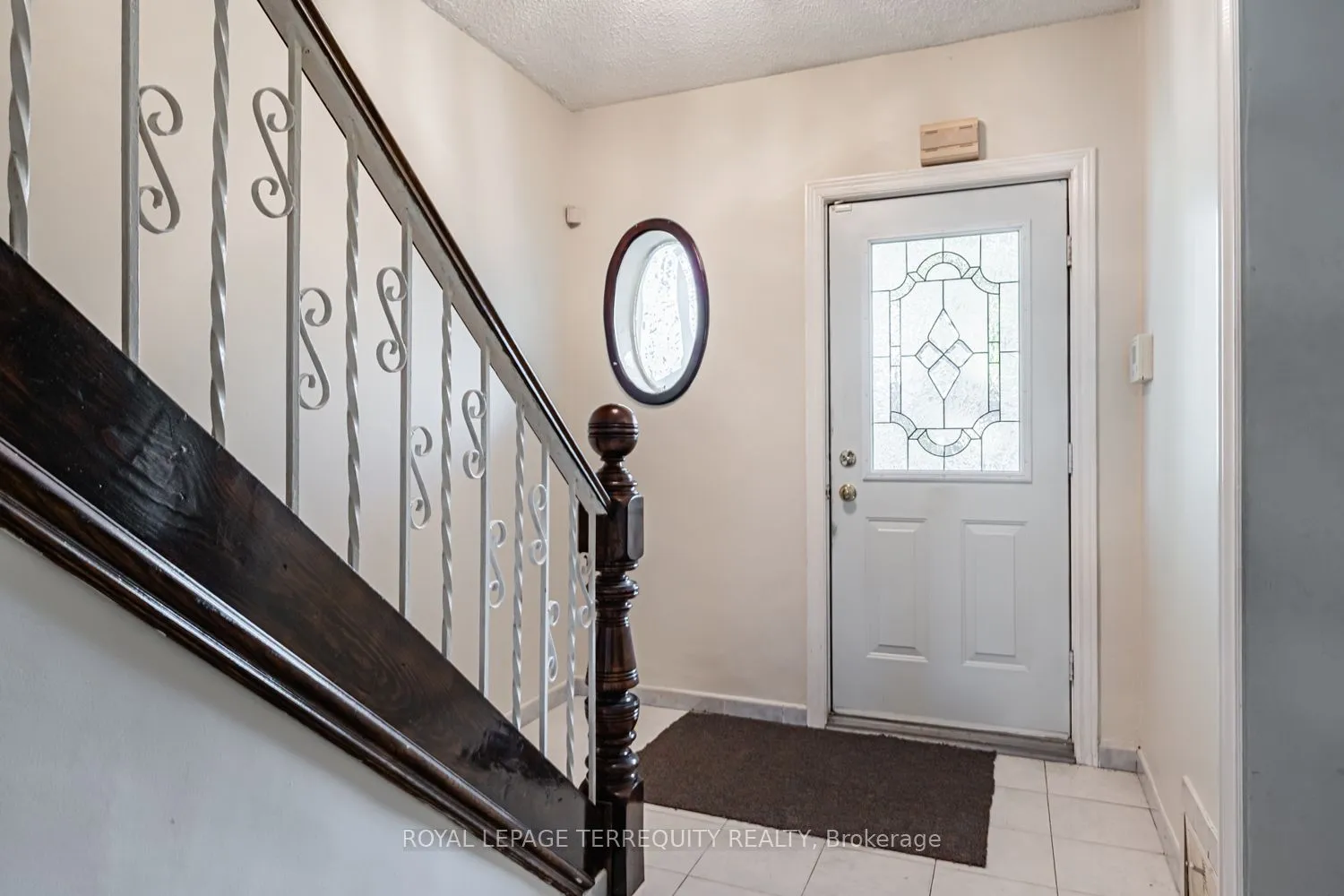 Detached kitchen at 578 Durie Street Toronto