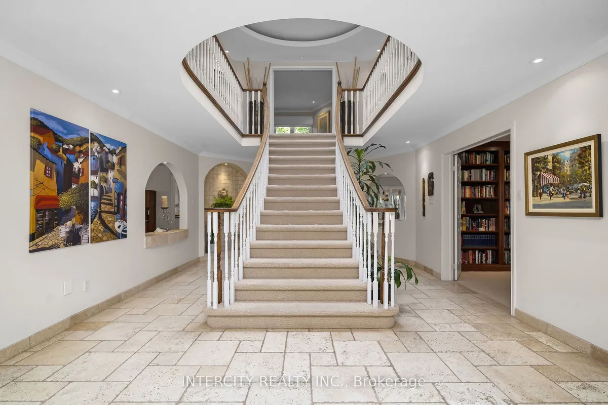 1574 Heritage Way, ON L6M 2Z5