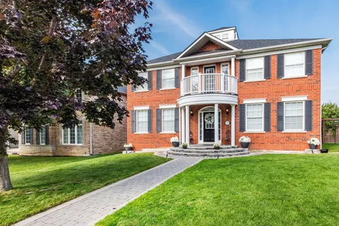 7123 GILLESPIE Lane, ON L5W 1E8