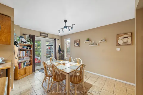 77 Lord Simcoe Drive, ON L6S 5H1