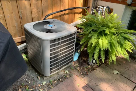 3498 Ashcroft Crescent, ON L5C 2E7