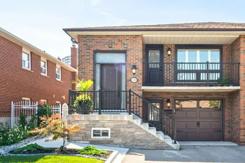 4190 Bishopstoke Lane, ON L4Z 1J3