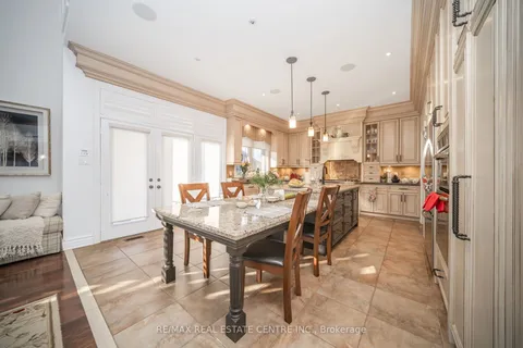 14645 5 Side Road, ON L4G 4S5