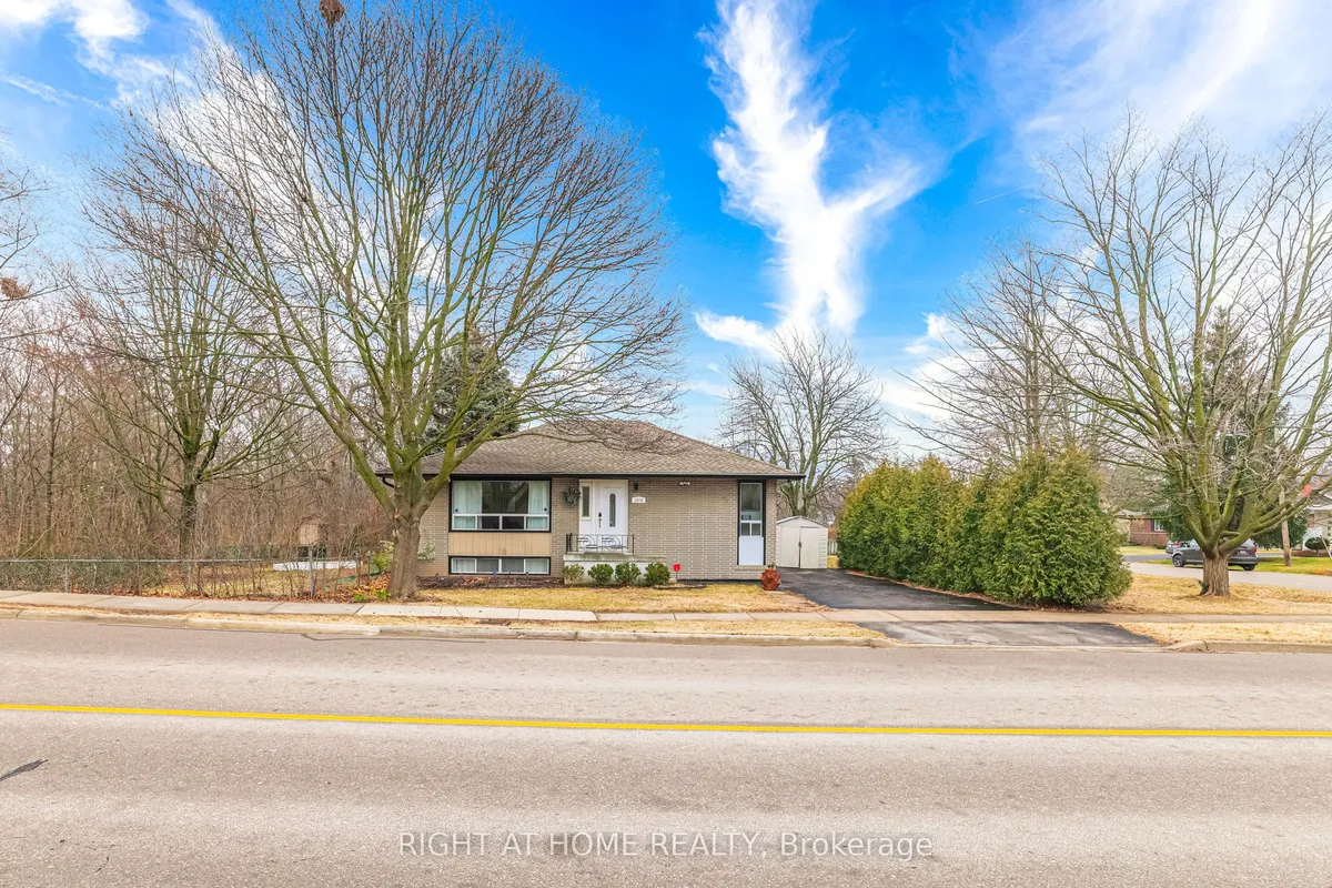 2076 Constance Drive, ON L6J 2V7