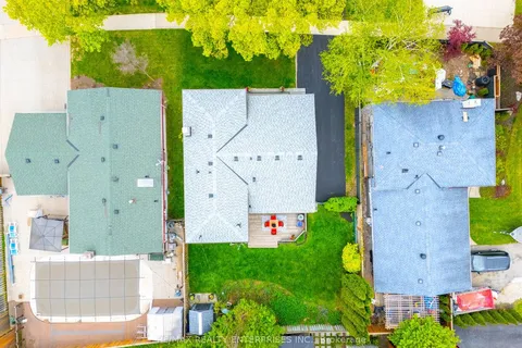 3416 Rexway Drive, ON L7N 2L3