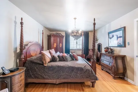 1601 Calumet Place, ON L5J 3B1