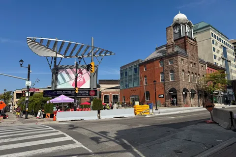 35 Ridgehill Drive, ON L6Y 2C3