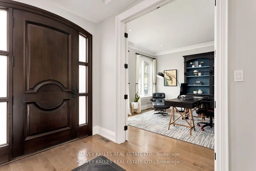 4673 Dundas Street, ON M9A 1A4