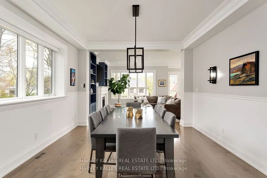 4673 Dundas Street, ON M9A 1A4