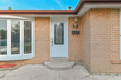 6 Beechwood Crescent, ON L6T 1Y1