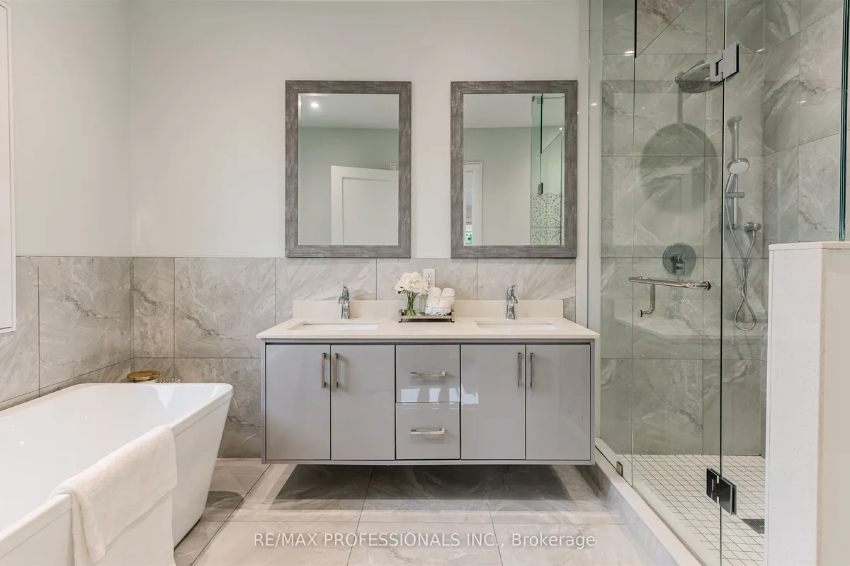 4 Dunrobin Drive, ON M9B 2S9