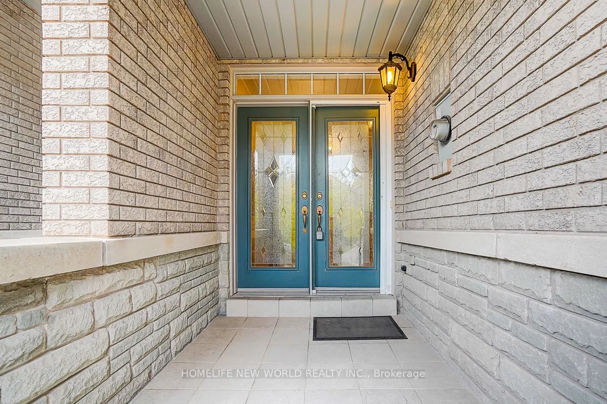 2305 Woodfield Road, ON L6H 6Y7