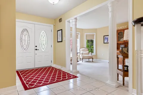 6847 Summer Heights Drive, ON L5N 7E7