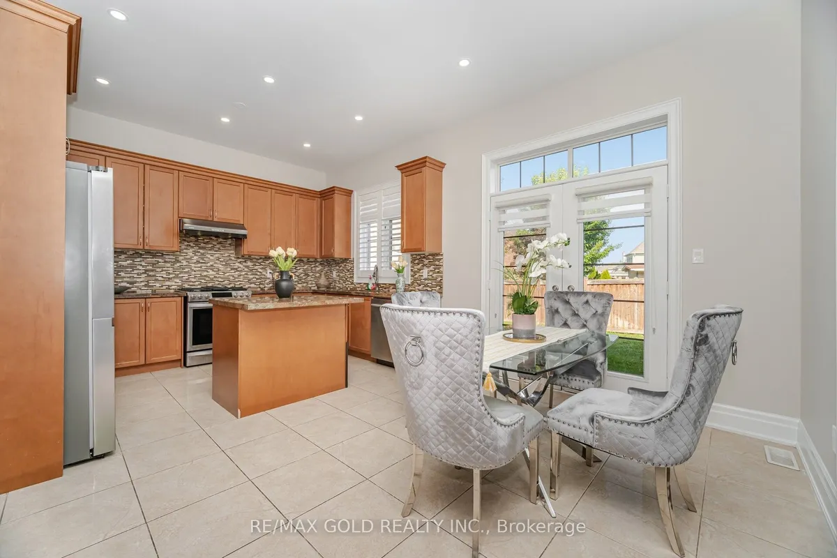 3 Sister Oreilly Road, ON L6P 4C6